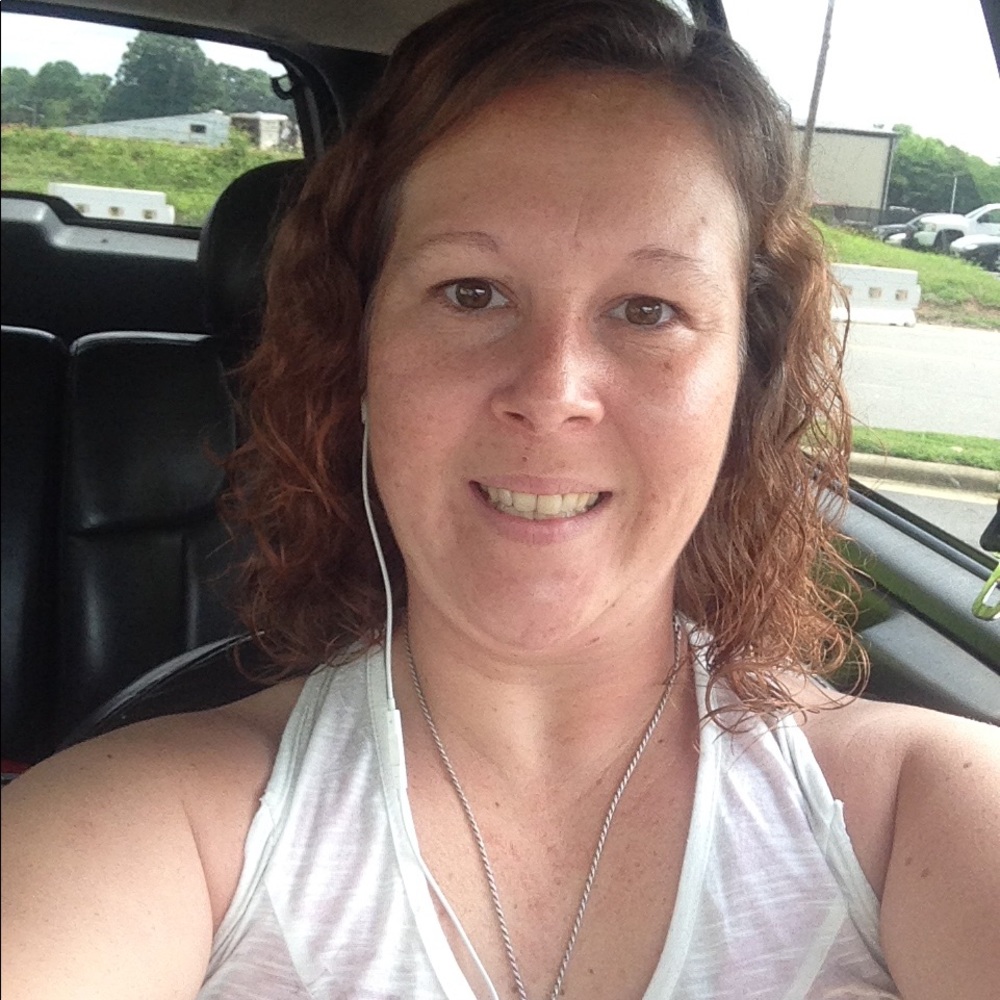 Meet your Posher, Haley